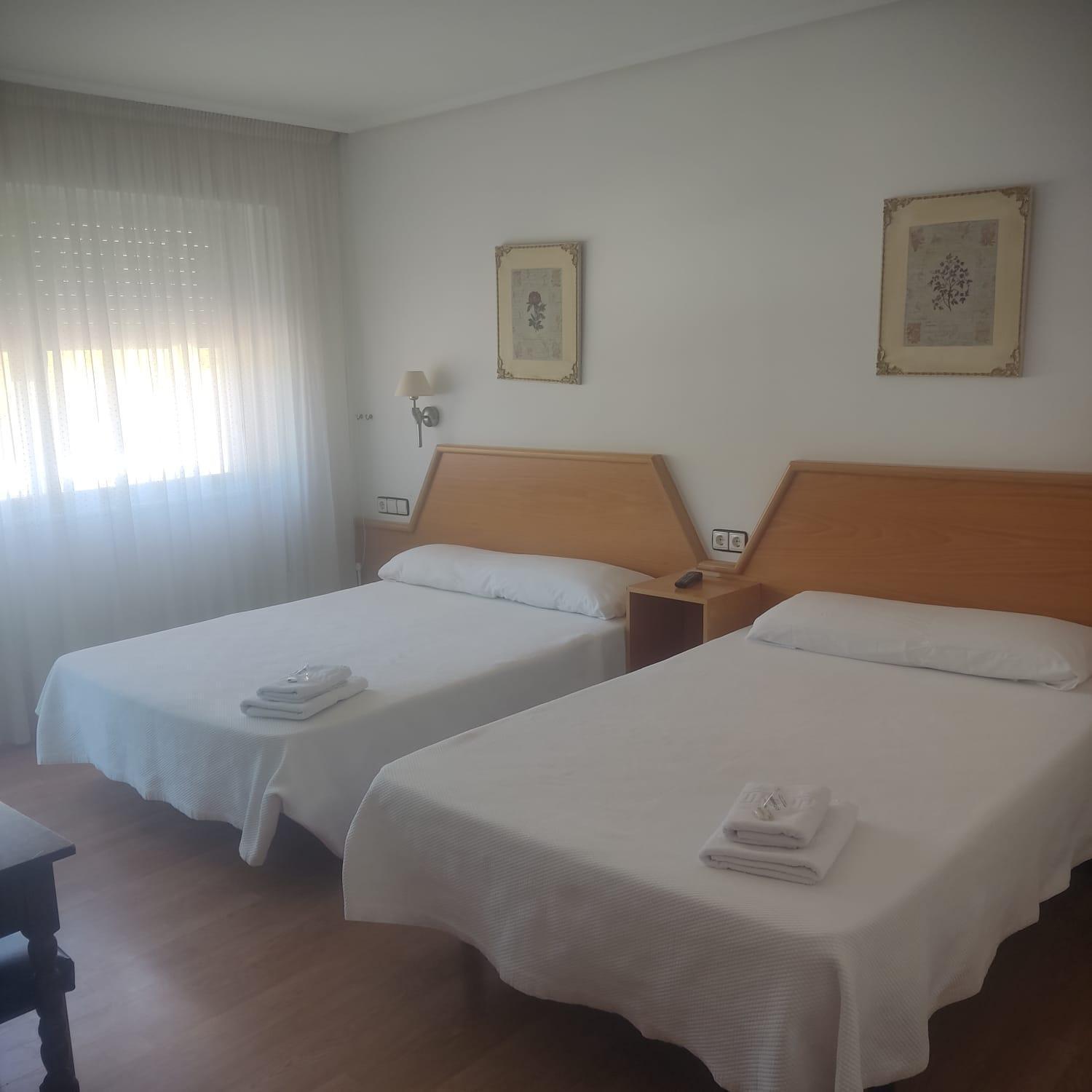 Hotel Los Rosales Almázcara Екстериор снимка